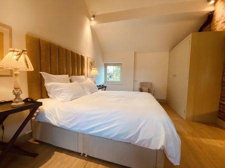 North Lane, Ashbourne, Brailsford - Photo 3