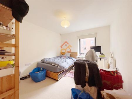 2 bedroom flat to rent - Photo 5