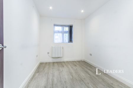 2 bedroom apartment to rent Mitcham Road, Croydon, CR0 - Photo 3