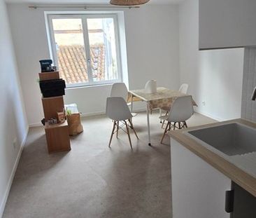 Appartement 1 pièce à Fontenay-le-Comte - Photo 2