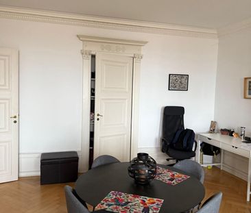 Bel appartement 2.5 pièces au coeur de la Vieille Ville - Foto 4