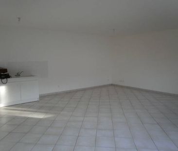 Location appartement 3 pièces 76.12 m² à Criquebeuf-sur-Seine (27340) - Photo 4