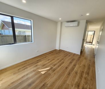 Stylish Living! - Photo 2