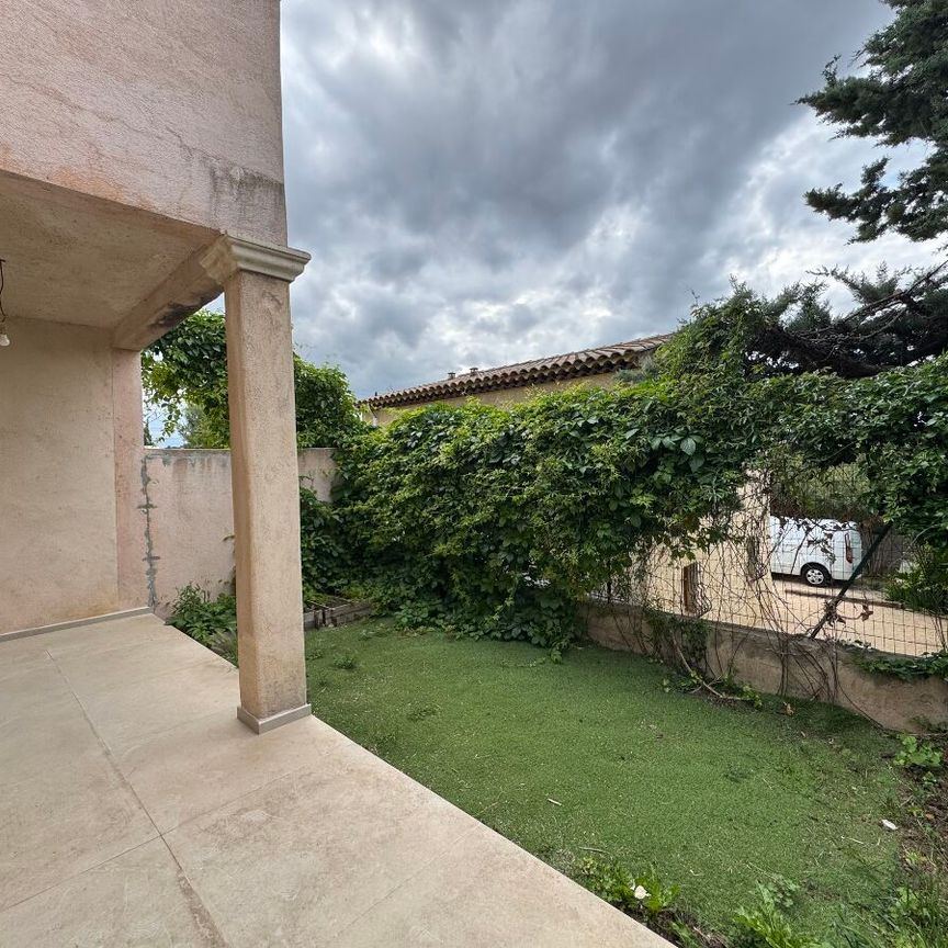 NOUVEAU / T4 + JARDIN + GARAGE /13013 CHATEAU GOMBERT - Photo 1