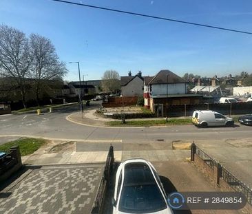 3 bedroom terraced house to rent - Photo 6