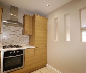18 The Wallace Apartments, 30 Wallace Avenue, Lisburn, BT27 4EJ - Photo 2