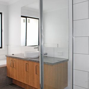 SPACIOUS UNIT WITH LOW MAINTENANCE YARDS - Photo 3