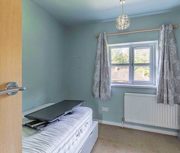 3 bed Semi Detached for rent - Photo 1