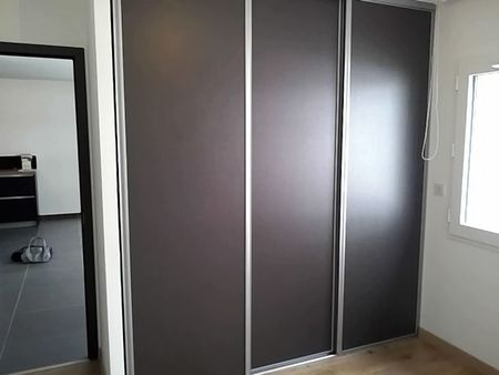 Location Appartement 2 pièces 46m² ANNECY 74000 - Photo 3