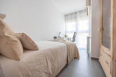 Avinguda de Blasco Ibáñez, Valencia, Valencian Community 46022 - Photo 2