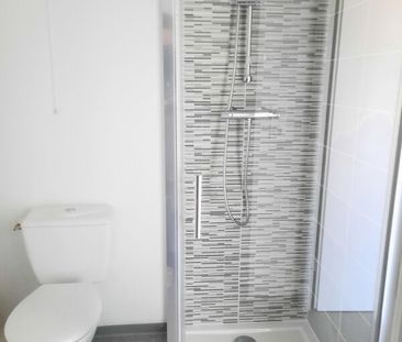 Location Appartement 1 pièce 18m² NIMES 30000 - Photo 4
