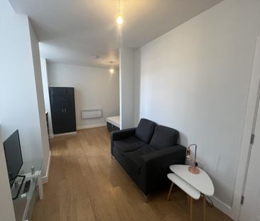 1 bedroom apartment to rent - Photo 1