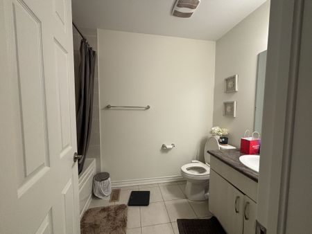 For Lease - 152 Ridge Road, Cambridge, Ontario - Photo 2