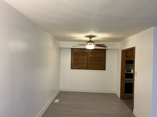 For Lease - 463 Elizabeth Street, Oshawa, Ontario - Photo 1