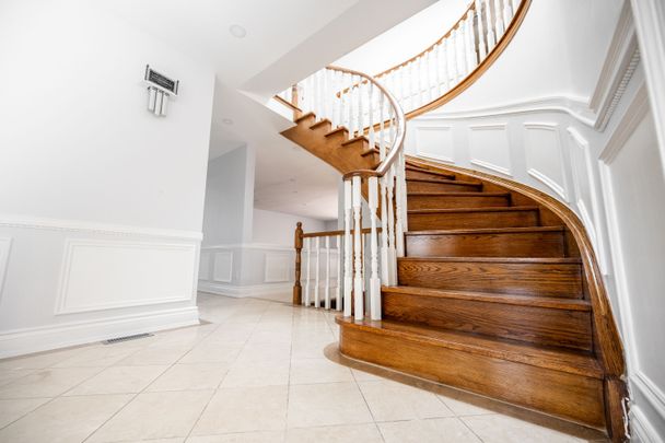 For Lease - 9 Jill Court, Markham, Ontario - Photo 1