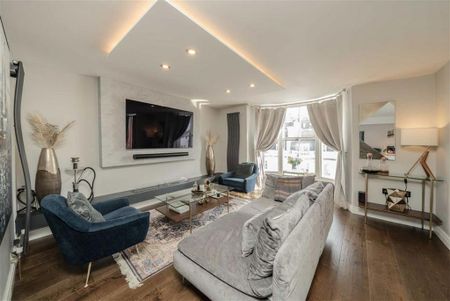 2 bedroom flat to rent - Photo 2