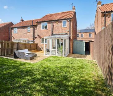 3 bedroom semi-detached house to rent - Photo 6