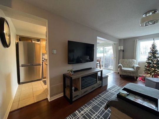 For Lease - 105 Courtney Crescent, Barrie, Ontario - Photo 1