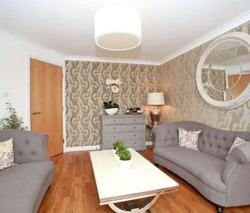 Mackie Place, Top Floor, AB32 - Photo 3