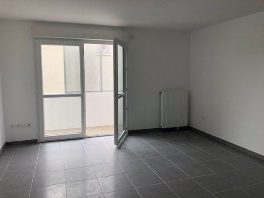 Location Appartement 2 pièces 40m² BLAGNAC 31700 - Photo 1