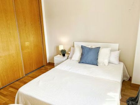 Paseo de los Melancólicos, Madrid, Community of Madrid 28005 - Photo 2