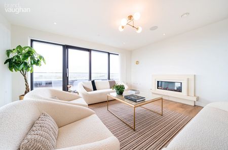 4 bedroom apartment to rent - Photo 2