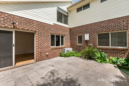 3/180 Woods Street, Newport VIC 3015 - Townhouse For Rent | Domain - Photo 3