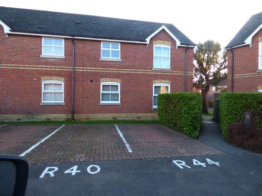 1 bedroom ground floor maisonette to rent - Photo 1