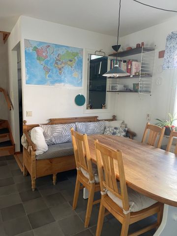 Rum (2/2) i centralt gathus - Photo 2