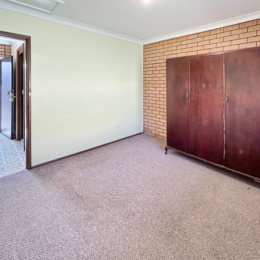 One Bedroom Unit in South - Photo 1