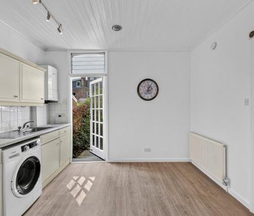 1 bedroom flat to rent - Photo 6