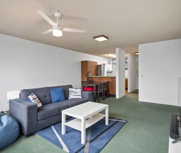 1/42 Shakespeare Street, Coorparoo QLD 4151 - House For Rent | Domain - Photo 5