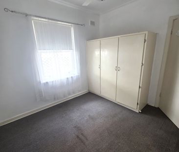 Charming 3-Bedroom Home Available Now! - Photo 4