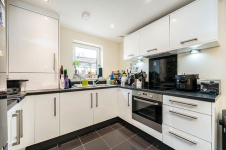 Fairthorn Road, Charlton, SE7, London - Photo 4