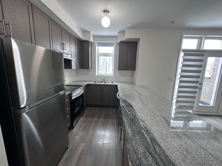 For Lease - 70 Halliford Place Unit# 414, Brampton, Ontario - Photo 4