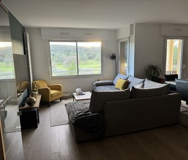 Location Appartement 3 pièces 75m² NIMES 30900 - Photo 2