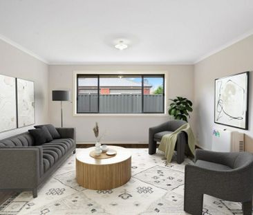 13 Weavers Street, Manor Lakes VIC, Belconnen - Photo 2