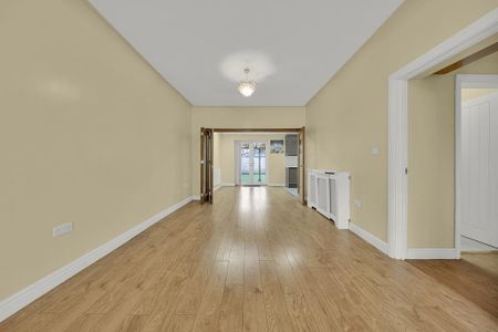 3 bedroom terraced house to rent - Photo 4