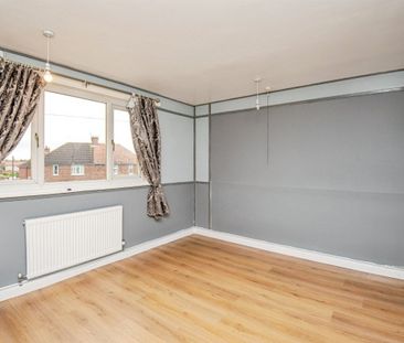 West Pinfold - Photo 1