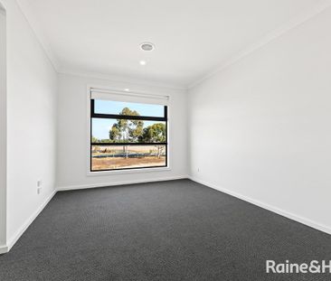 32 Imatra Loop, Tarneit, VIC 3029 - Photo 5