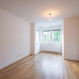 **Ab Sofort** Praktisch geschnittene 2 Zimmer Neubauwohnung - für Singles und Paare! - Photo 1