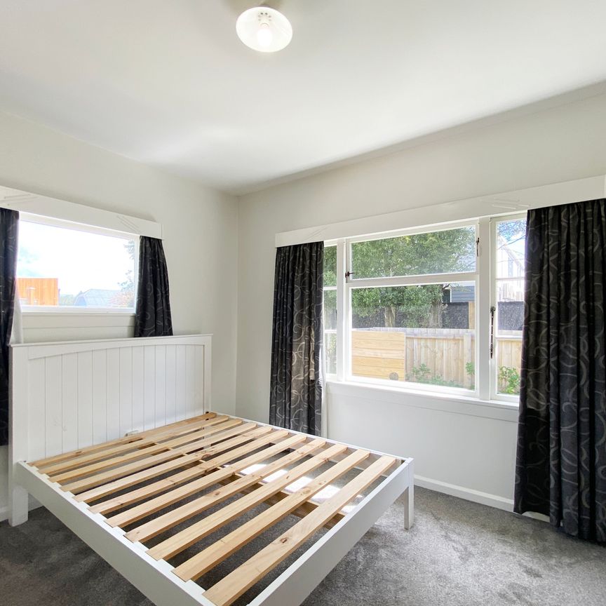 Great Family Home Awaits! - Photo 1