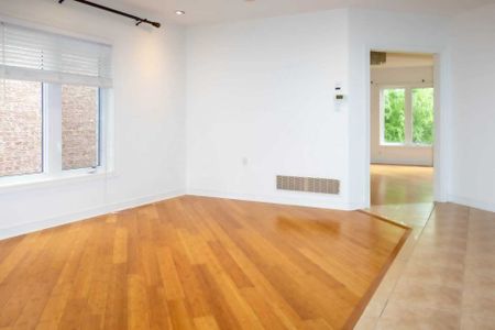 For Lease - 19 Durango Drive, Richmond Hill, Ontario - Photo 3