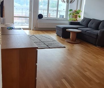 Edla Sofias Gata, Gustavsberg - Photo 1