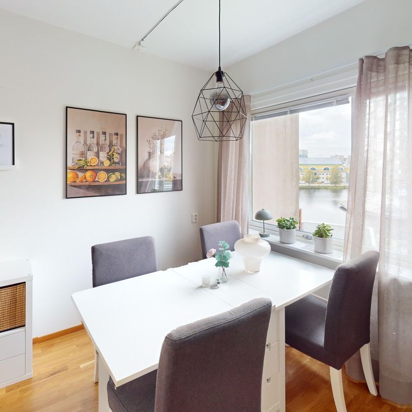 Karlagatan 5, Karlstad - Photo 1