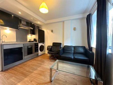 1 bedroom flat to rent - Photo 5