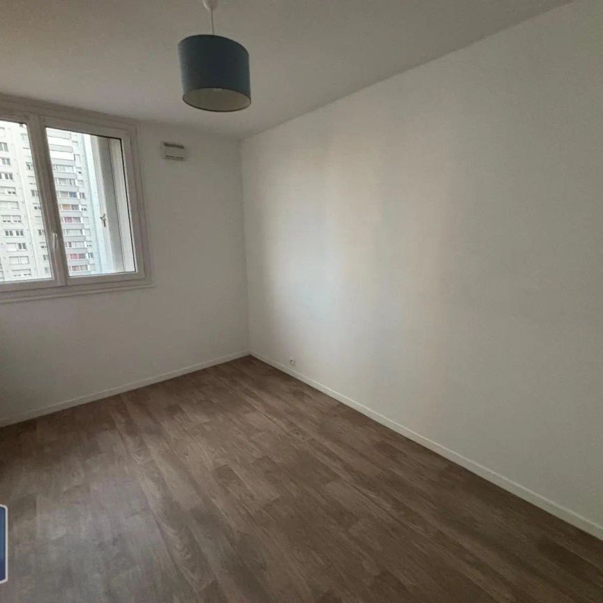 Appartement à louer 4 pièces 82.78m² - Photo 1