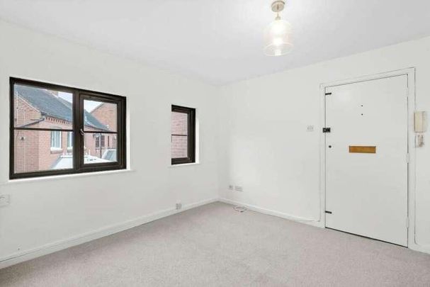 Feckenham Court, Feckenham,high Street, Redditch, B96 - Photo 1