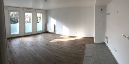 Location Appartement 3 pièces 61m² - Photo 2