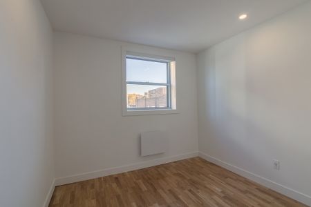 Condo for rent, Montréal (Côte-des-Neiges/Notre-Dame-de-Grâce) - Photo 2